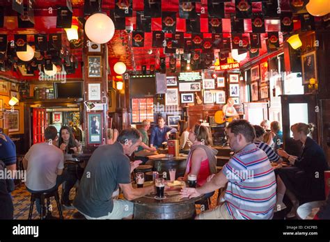 Interior Of Traditional Temple Bar Pub Dublin Ireland Stock Photo