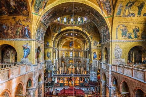 How To Visit St Marks Basilica At Night And Avoid The Crowds Through