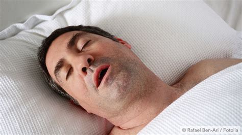 Very Loud Snoring What Causes And How To Prevent It