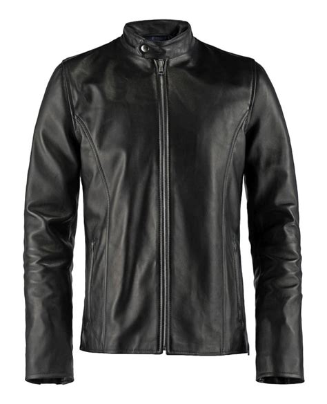 Learn how to dry clean leather jacket at home.material used: How To Care For A Leather Jacket: Cleaning, Maintenance ...
