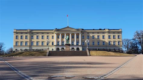 Start The Royal Palace Oslo Audio Guide App Voicemap