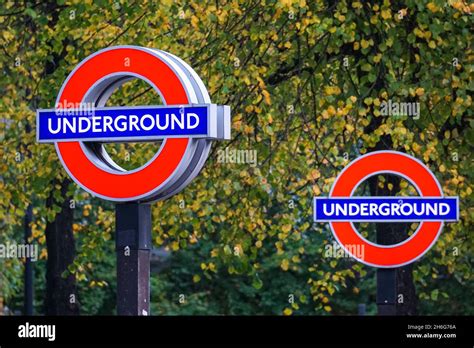 London Underground Tube Station Hi Res Stock Photography And Images Alamy