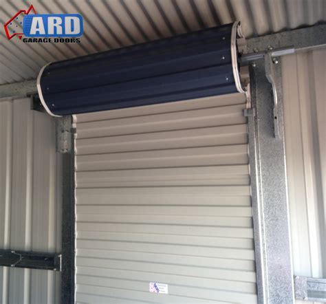 Our roller shutter garage doors are available in a range of colours, and are designed to maximise thermal efficiency. Roller Doors & Industrial Doors