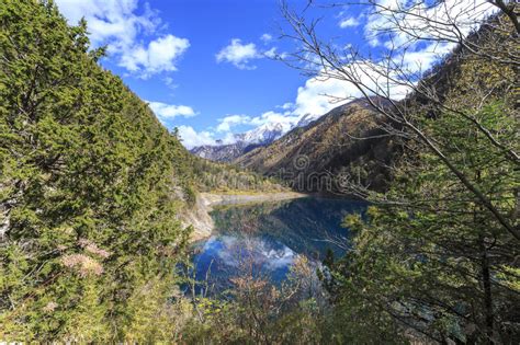 Jiuzhaigou Valley National Park Stock Photo Image Of Jiuzhai