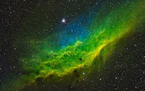 Nebulosa De California O Ngc 1499 Fondo De Pantalla De Galaxia Verde