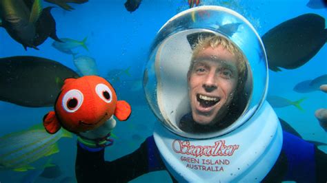 Dan, ada yang sudah mendapatkan pekerjaan tapi tidak sesuai dengan pasion yang diinginkannya. Alam Pekerjaan Ter- Enak di Dunia | Tia Blog