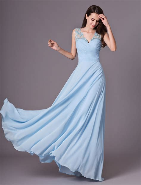 Delicate in primavera, frizzanti in estate: Abiti Da Sposa Color Carta Da Zucchero : Gli Accessori ...