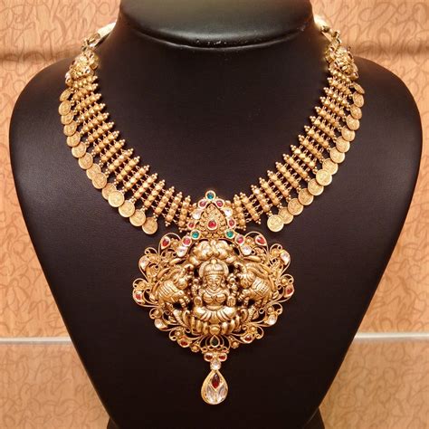 Latest Gold Jewellery Designs For Wedding