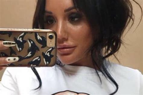Charlotte Crosby Shares Very Busty Braless Selfies In Skin Tight T