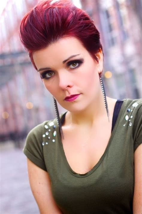 Curly is there's a lot of wavy or curly dark academia hairstyles that are pretty plain. 18 Short Red Haircuts: Short Hair for Summer&Winter ...