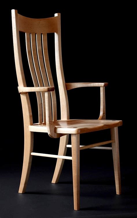 Maple Wilson Arm Chair Â Large Format Moveis