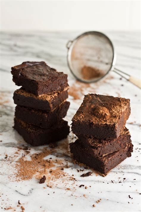 This simple easter shortbread recipe is topped with dried flowers, sprinkles, and sanding sugar, but feel free to raid your cupboard for whatever spices, nuts, or other fun toppings you may have in your pantry. Flourless Mocha Brownies | hummingbird high || a desserts ...