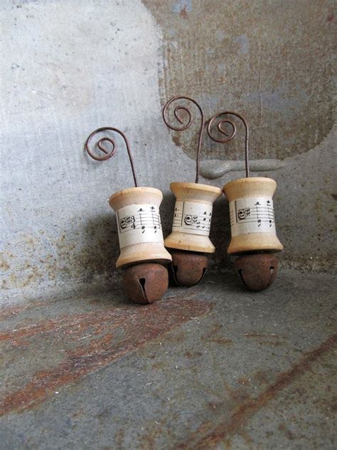 3 Vintage Spool Ornaments With Rusty Bell Etsy How To Make