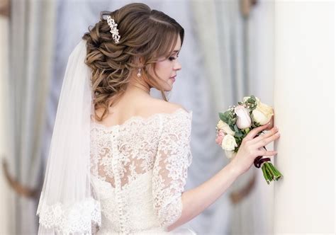 40 Wedding Hairstyles With Veil Look The Prettiest Bride Ever Hairdo