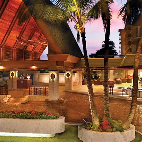 Outrigger Reef Waikiki Beach Resort Magellan Luxury Hotels