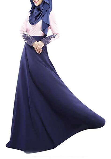 We offer you the latest trends in fashion coupled with an effective and convenient online shopping experience from the comfort of your own home. Hijab Fashion in Malaysia At Online Shop - HijabiWorld