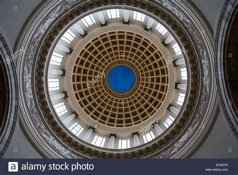 Ceiling Capitol Stock Photos And Ceiling Capitol Stock