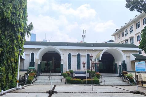 Masjid Agung Sunda Kelapa Dan Makna Di Balik Atap Berbentuk Perahu