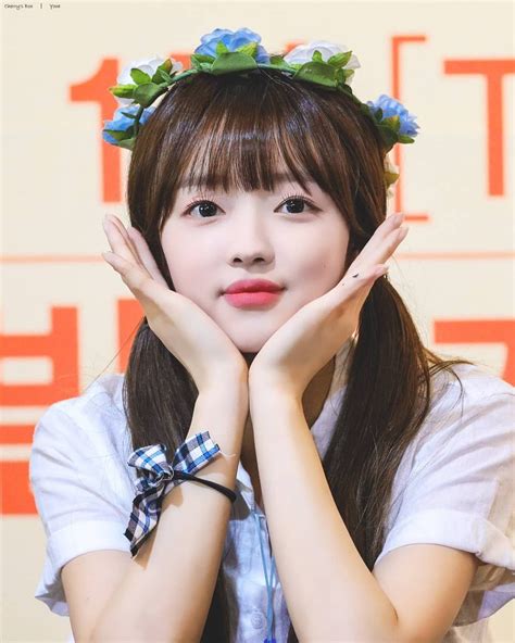 loves yooa ♡ ° ° ° ° ° guys she s so so cute 😩💖💖 this is mimi s first fansigning