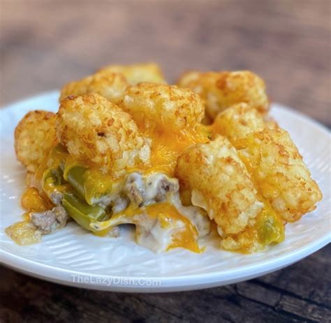 Easy Cheesy Tater Tot Casserole With Ground Beef Easy Dinner Recipe