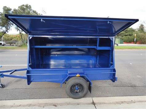 The ultimate in trailer security, tradesman trailers allow for safe storage of tools and equipment. TRAILER TRADESMAN CANOPY 8X5 BRAKED TRIPLE DOOR - Adelaide ...