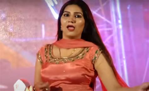 Sapna Choudhary Dance Video On Mat Chhed Balam Haryanvi Dancer Looking Stunning In Pink Dress
