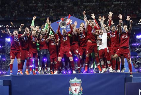 Well, you're in the right place with new and exclusive uploads bringing you closer to the premier league and world champions, . Liverpool verslaat Tottenham met 2-0 en wint Champions ...