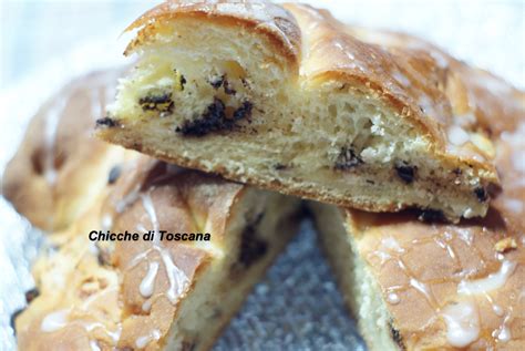 chiocciola di pan brioche con ricotta e cioccolato chicche di toscana