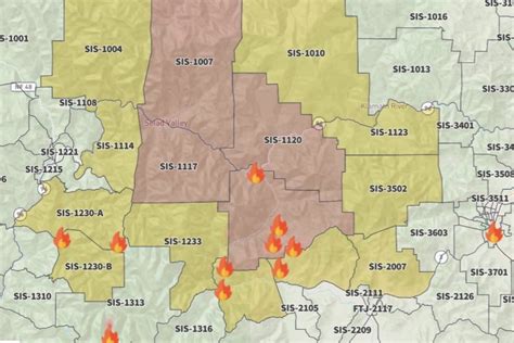 California Fire Map Update As Rapidly Growing Head Fire Sparks Evacuations