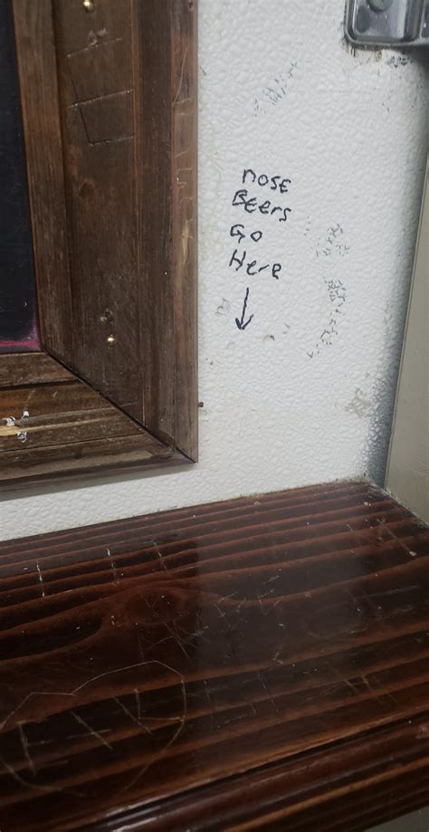 Nose beer goes here ・ popular.pics ・ Viewer for Reddit