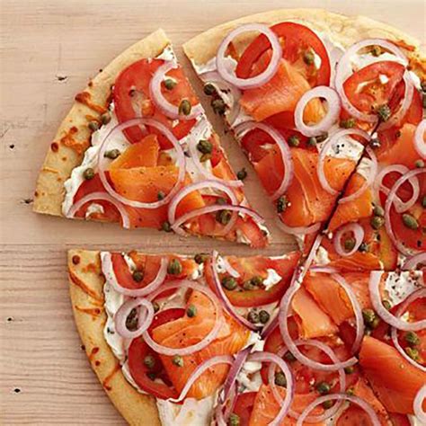 Salmon Breakfast Pizza Recipe | Smoked salmon breakfast ...