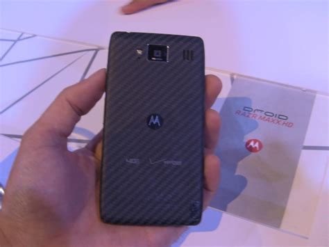 First Look Motorola Droid Razr Maxx Hd Video