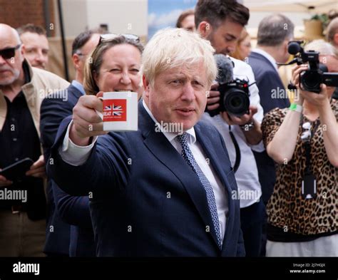 London Uk 9th May 2022 Prime Minister Boris Johnson Visits Some