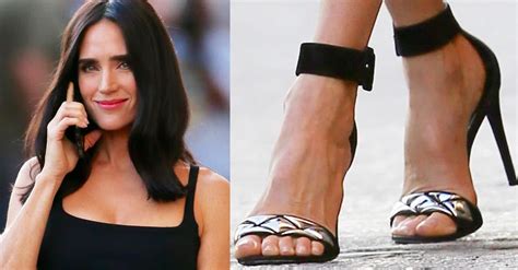Jennifer Connelly Flaunts Sexy Legs In Silver Lining Sandals On Jimmy Kimmel