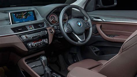 There seems to be an inordinate amount of door gasket squeaking whenever the body flexes. 2016 BMW X1 sDrive 18d review | road test | CarsGuide