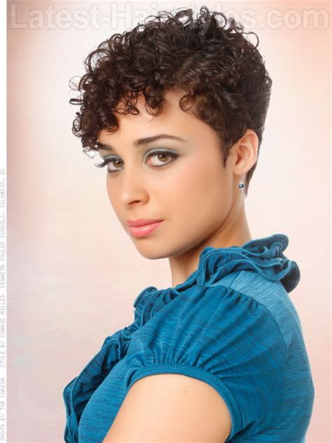 Pixie Haircut Curly Hair 21 Best Curly Pixie Cut Hairstyles Of 2019