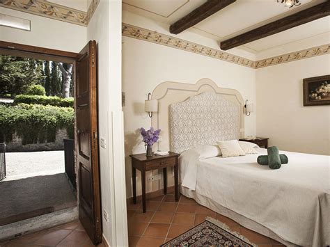 Discover The Rooms And Suites Of Villa Poggiano In Montepulciano In Tuscany