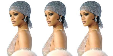 Rihanna On Her Cfda Naked Dress Rihanna Regrets Not