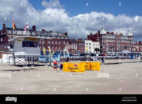 Weymouth Promenade Hi Res Stock Photography And Images Alamy