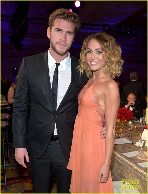 Miley Cyrus And Liam Hemsworth Split After Less Than A Year Of Marriage Photo 4333725 Divorce