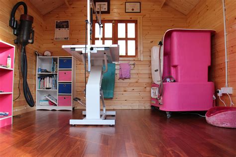 Hole Diggers Dog Spa - SheShed NZ & Australia | Pet grooming business