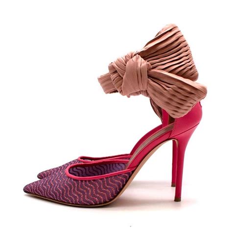 Emanuel Ungaro By Malone Souliers Pink Leather And Mesh Bow Heeled