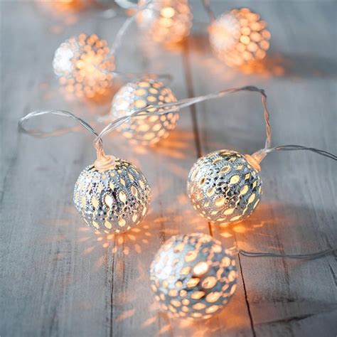 Globe string lights provide an economical solution for for patio and event lighting. LED Globe String Lights,Goodia Battery Operated 10.49Ft ...