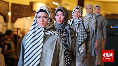 Tak hanya di luar negeri, kebutuhan perawat di dalam negeri juga masih tinggi. Top Inspirasi 44 Baju Muslim Pesta Luar Negeri