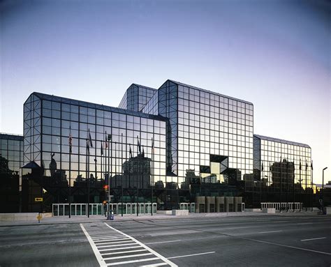 Jacob K Javits Convention Center Pei Cobb Freed And Partners