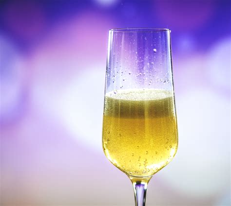 images gratuites de l alcool alcoolique anniversaire contexte brillant bulles célébrer