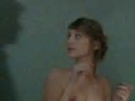 Naked Mélanie Laurent in Le dernier jour