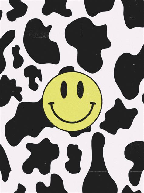 Aesthetic Smiley Faces Wallpapers