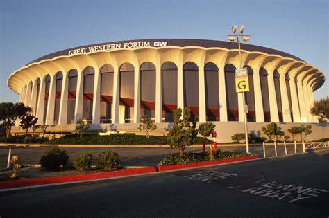 Los Angeles Lakers Stadium Los Angeles Lakers Suite Rentals Staples