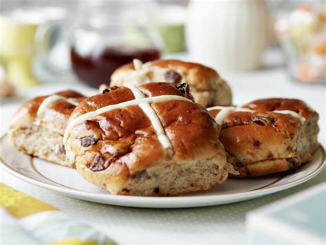 How To Eat Hot Cross Buns On Good Friday Or Any Time Of Year